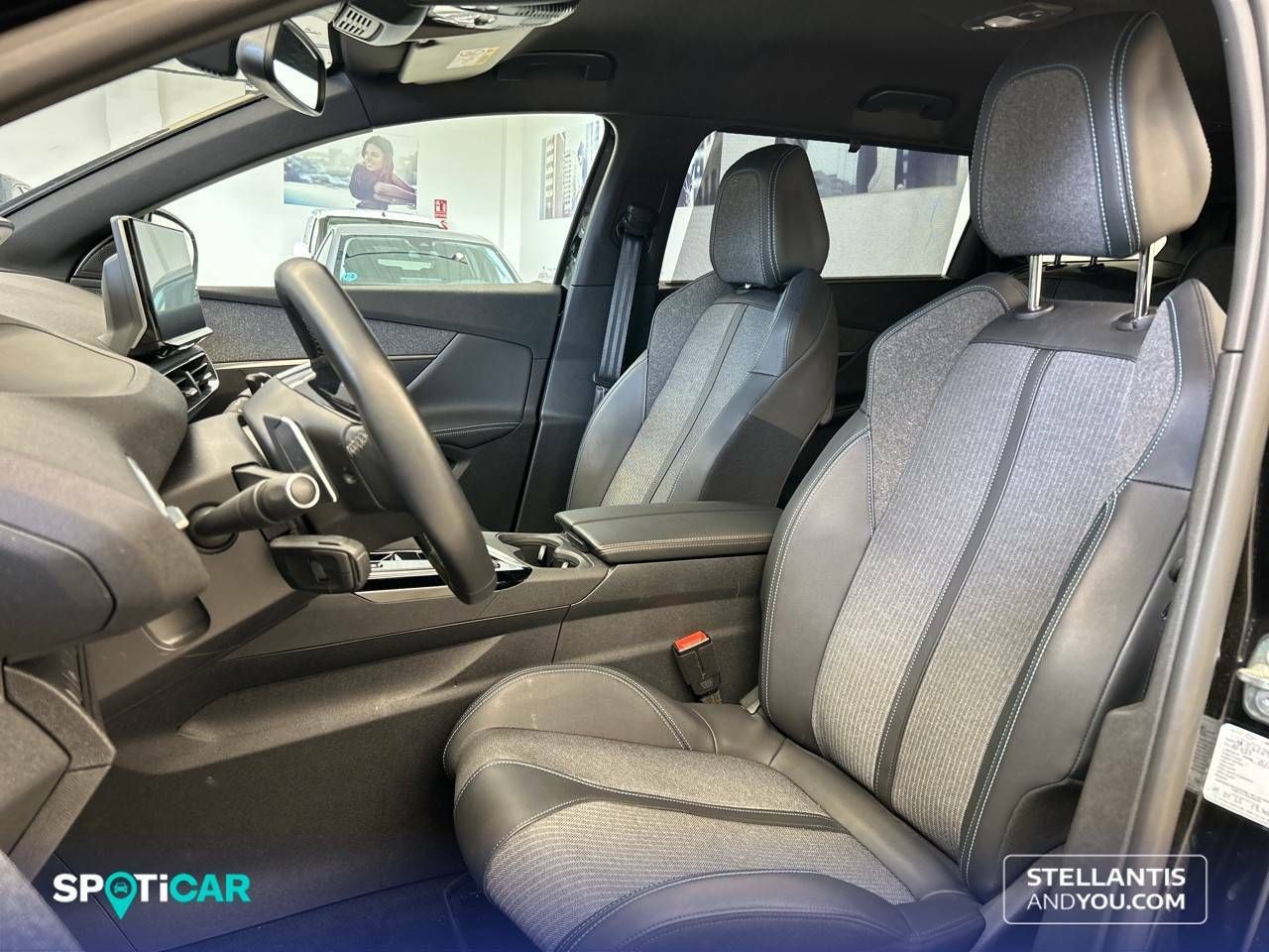 Foto Peugeot 5008 11