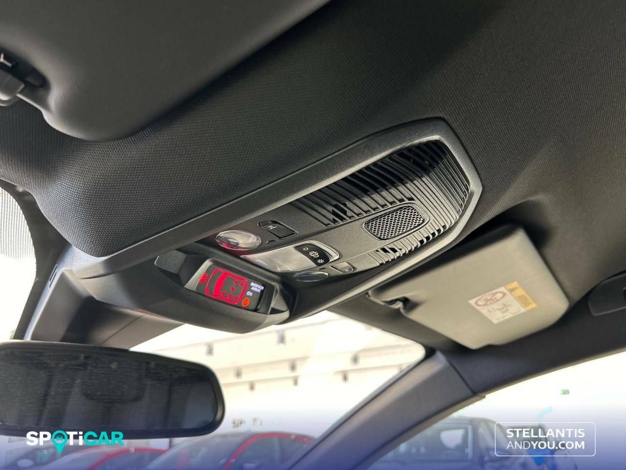 Foto Peugeot 5008 17