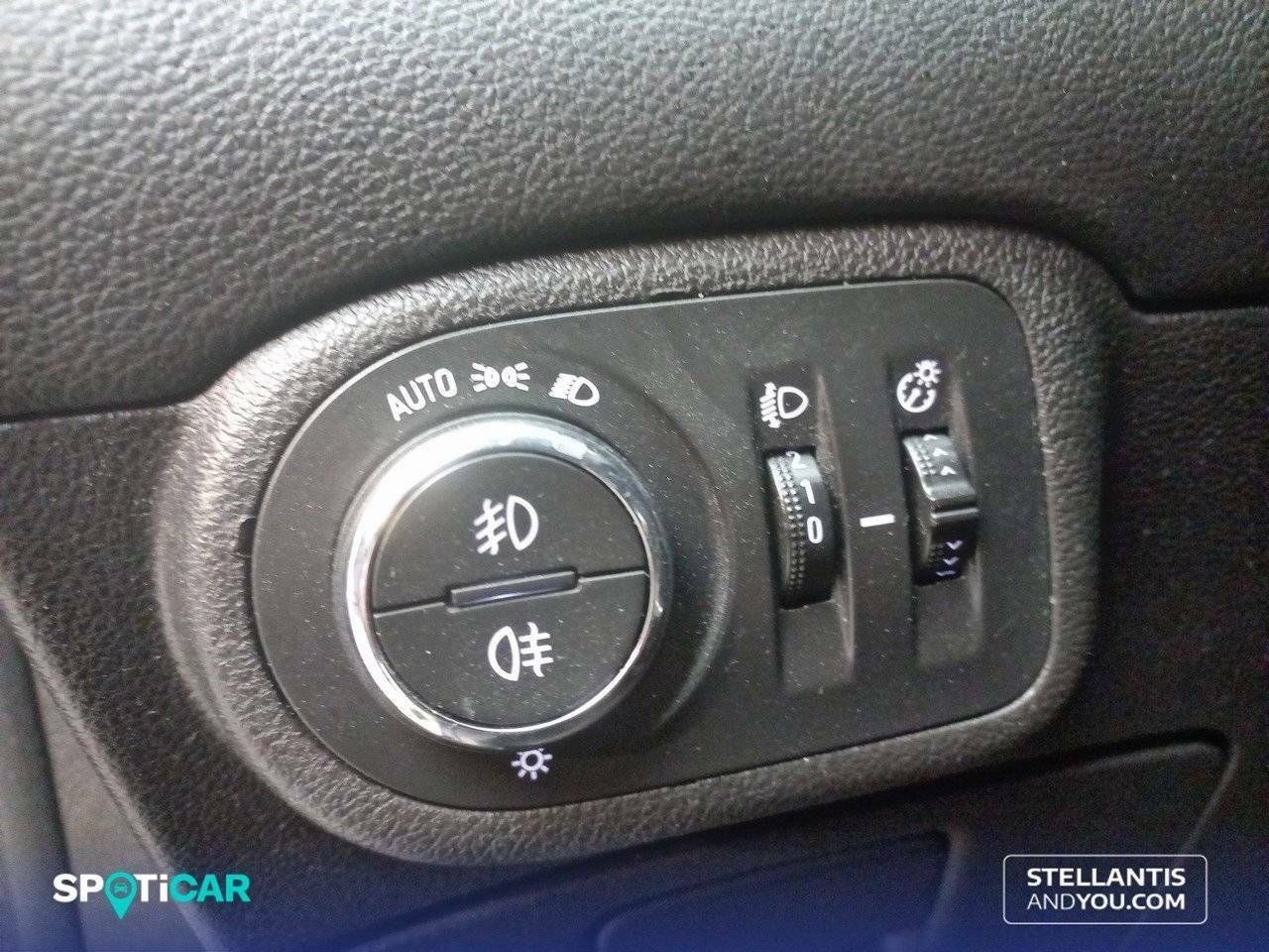 Foto Opel Zafira 25
