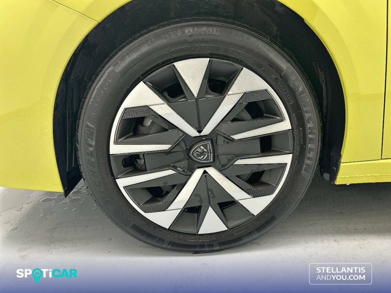 Foto Peugeot 208 18