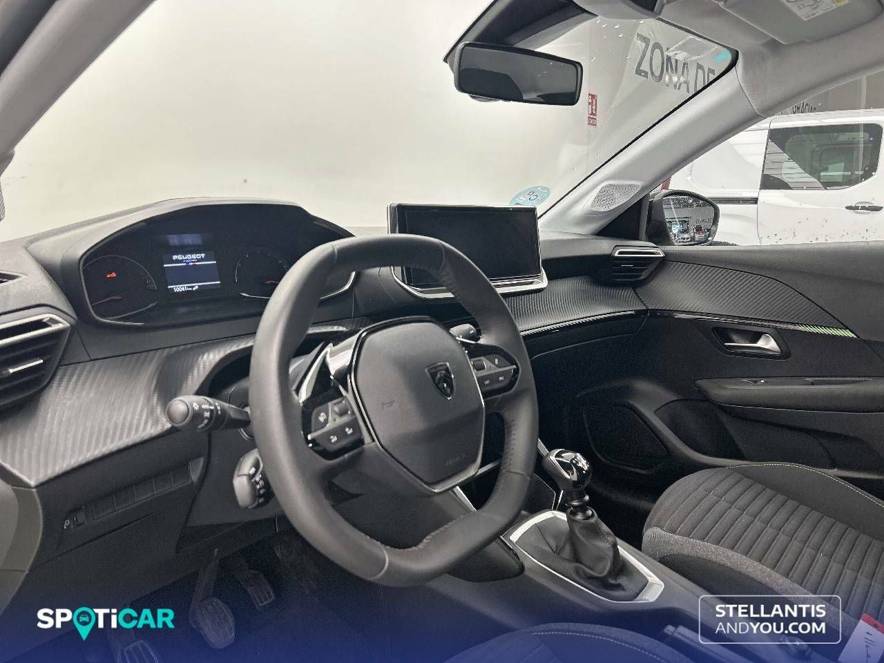 Foto Peugeot 208 8