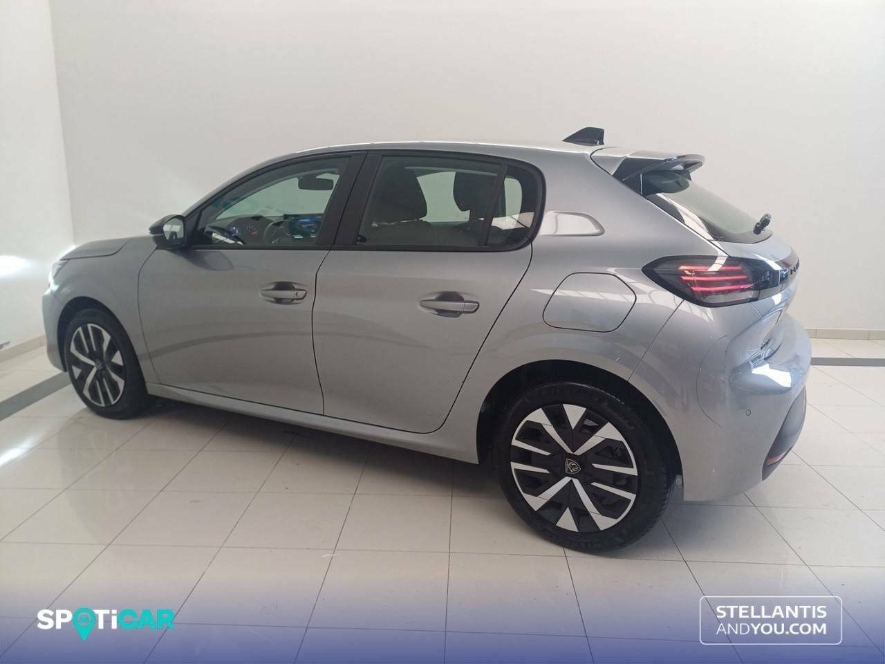 Foto Peugeot 208 6
