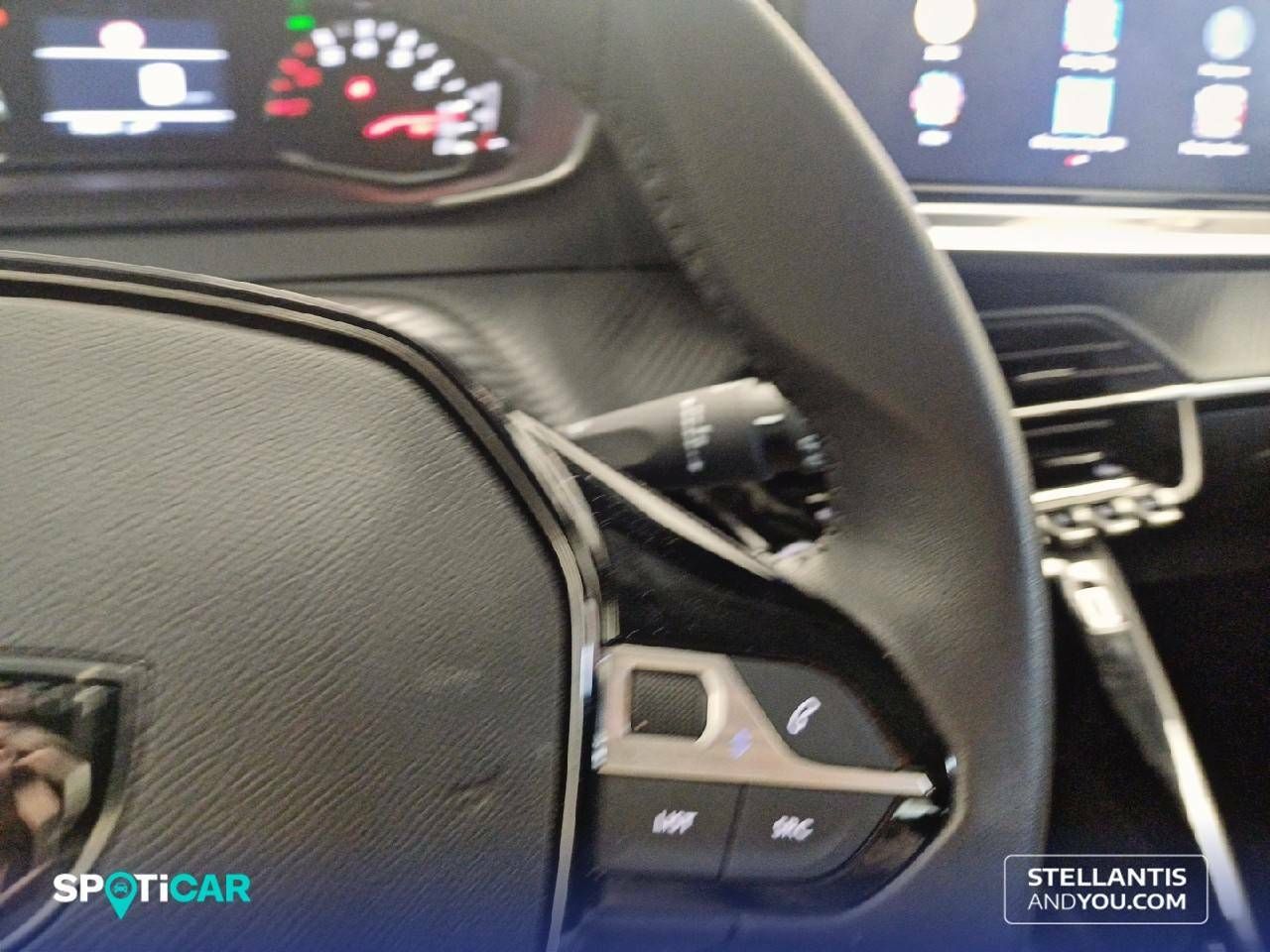 Foto Peugeot 208 20