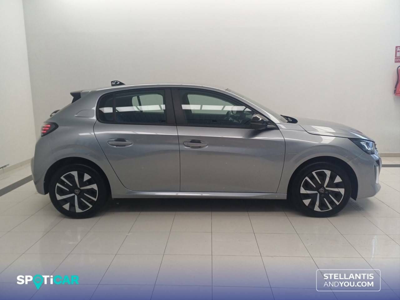 Foto Peugeot 208 4