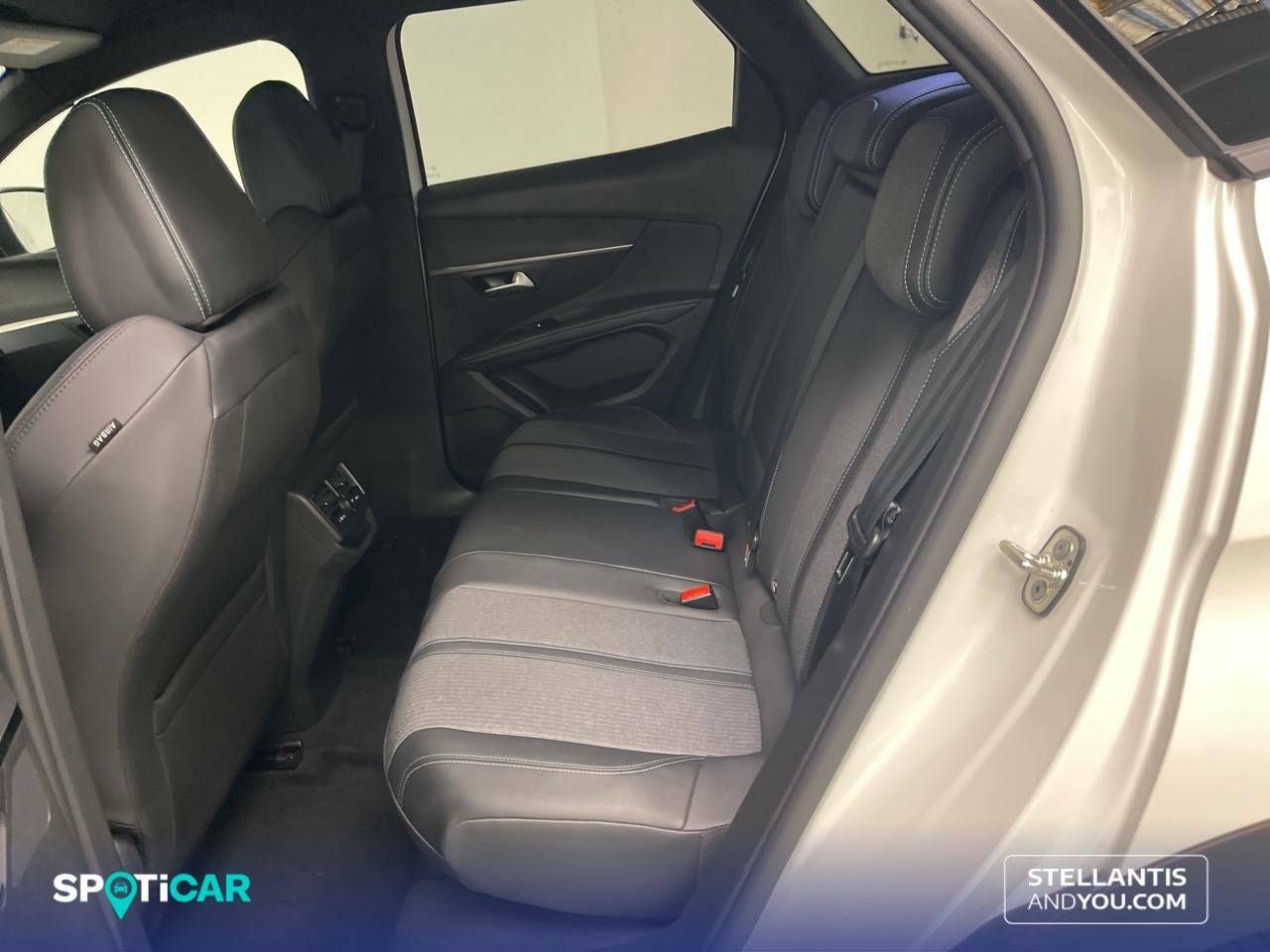 Foto Peugeot 3008 10