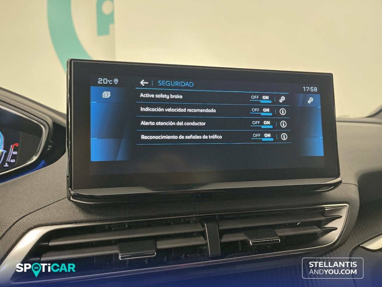 Foto Peugeot 3008 14