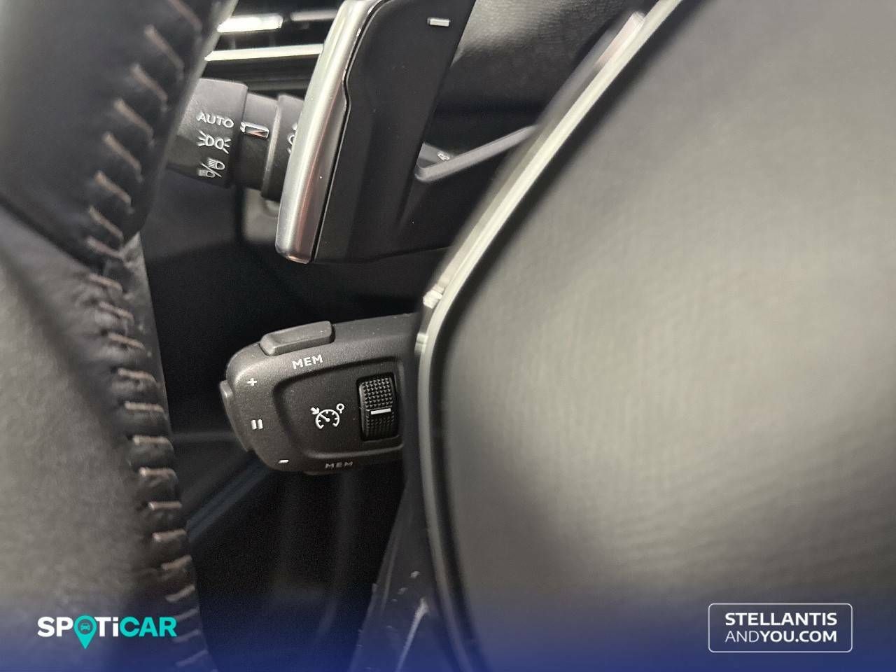 Foto Peugeot 3008 23