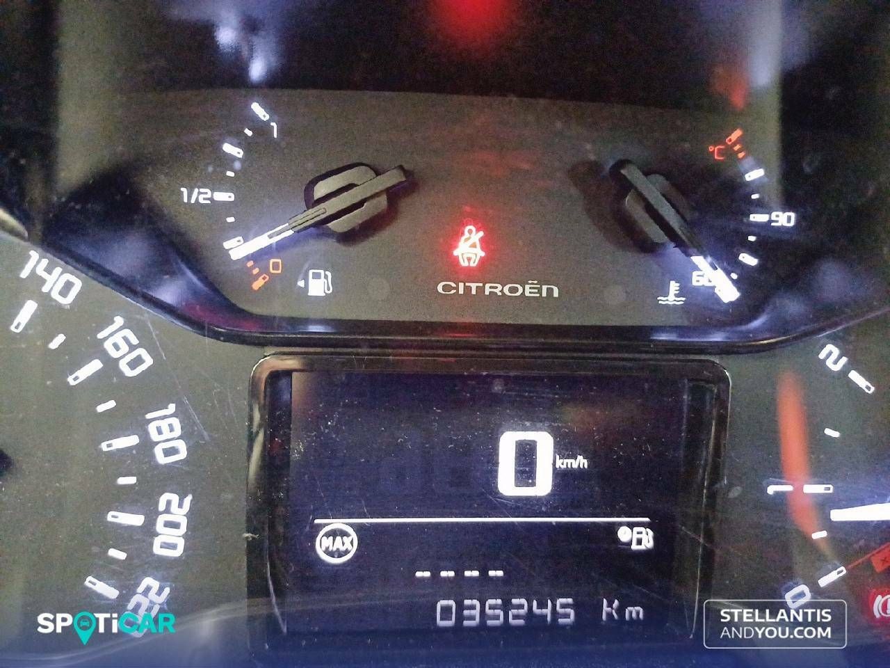 Foto Citroën C3 Aircross 12