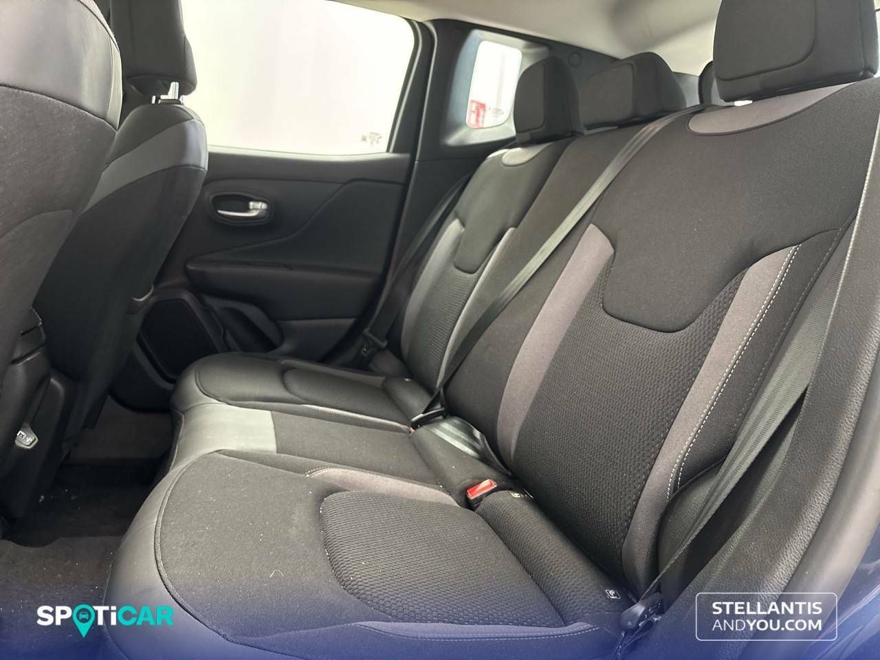 Foto Jeep Renegade 10