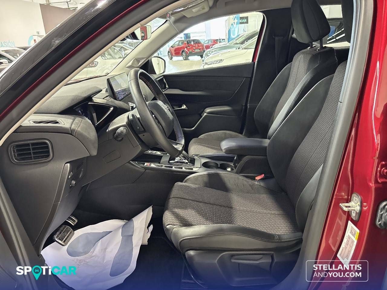 Foto DS Automobiles DS 3 9