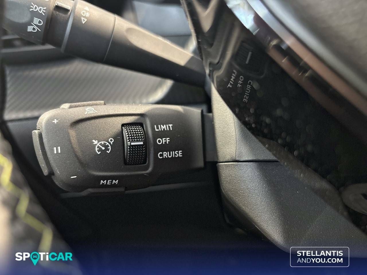 Foto Peugeot 2008 15
