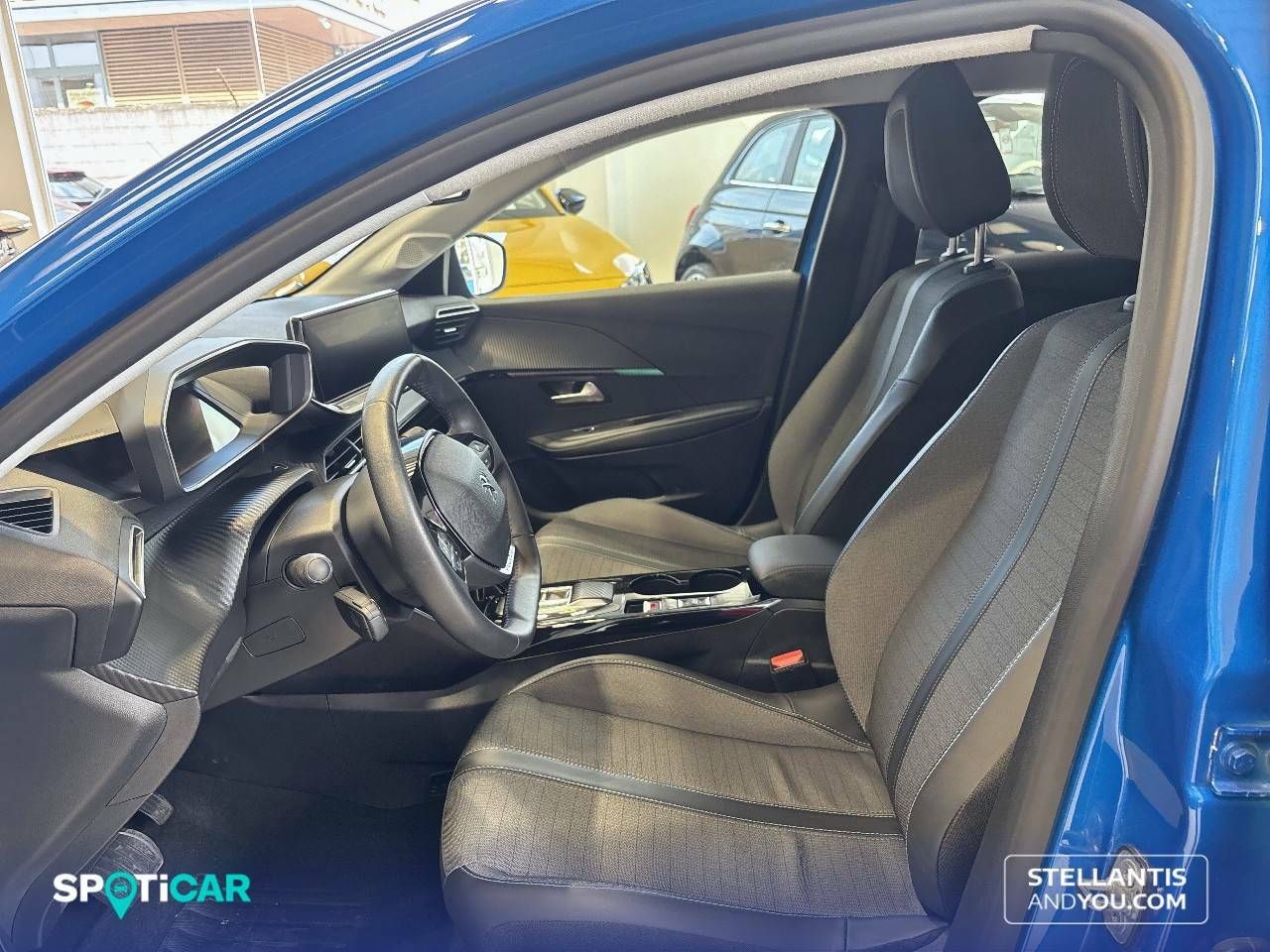 Foto Peugeot 208 9