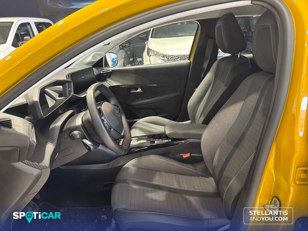 Foto Peugeot 208 9
