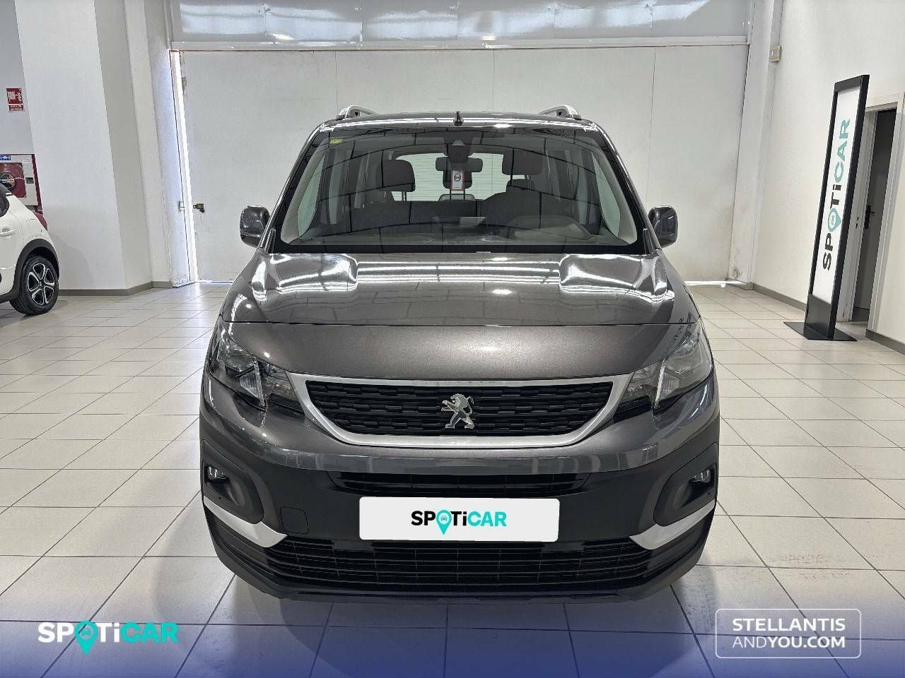 Foto Peugeot Rifter 2