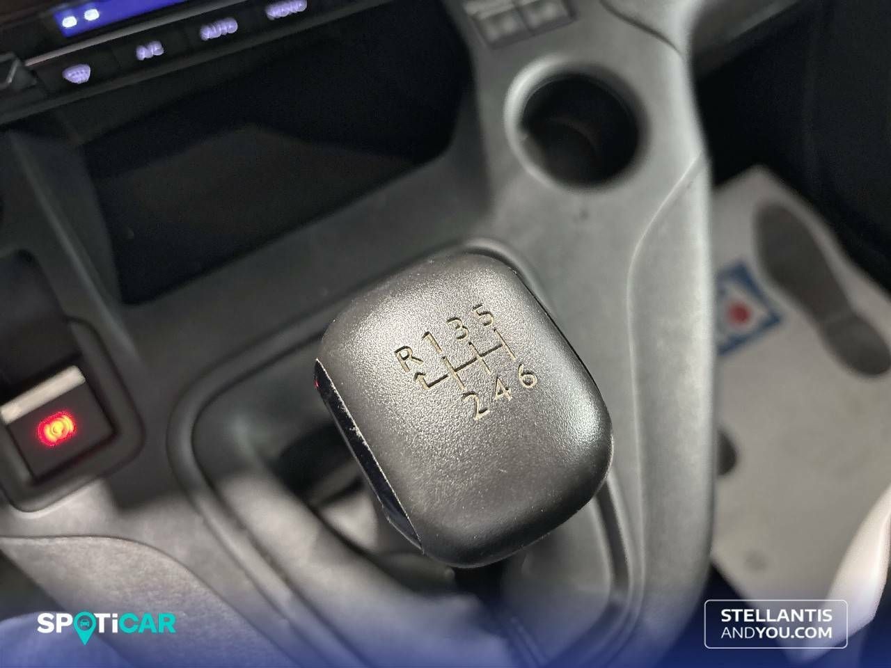 Foto Peugeot Rifter 22