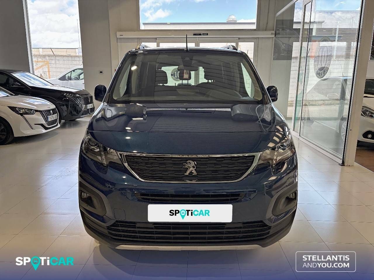 Foto Peugeot Rifter 2