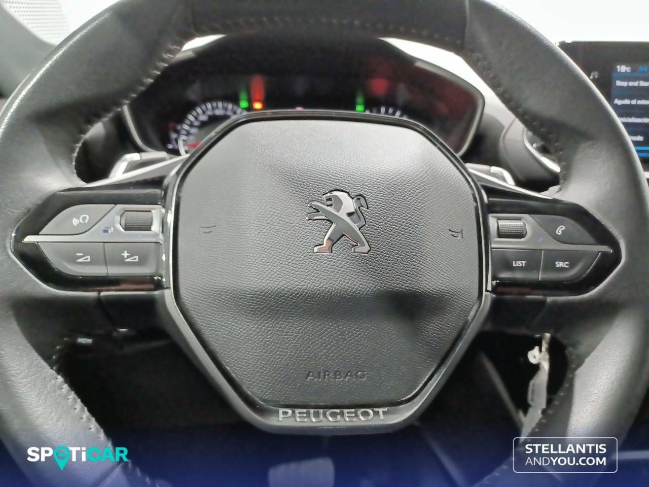 Foto Peugeot 208 12
