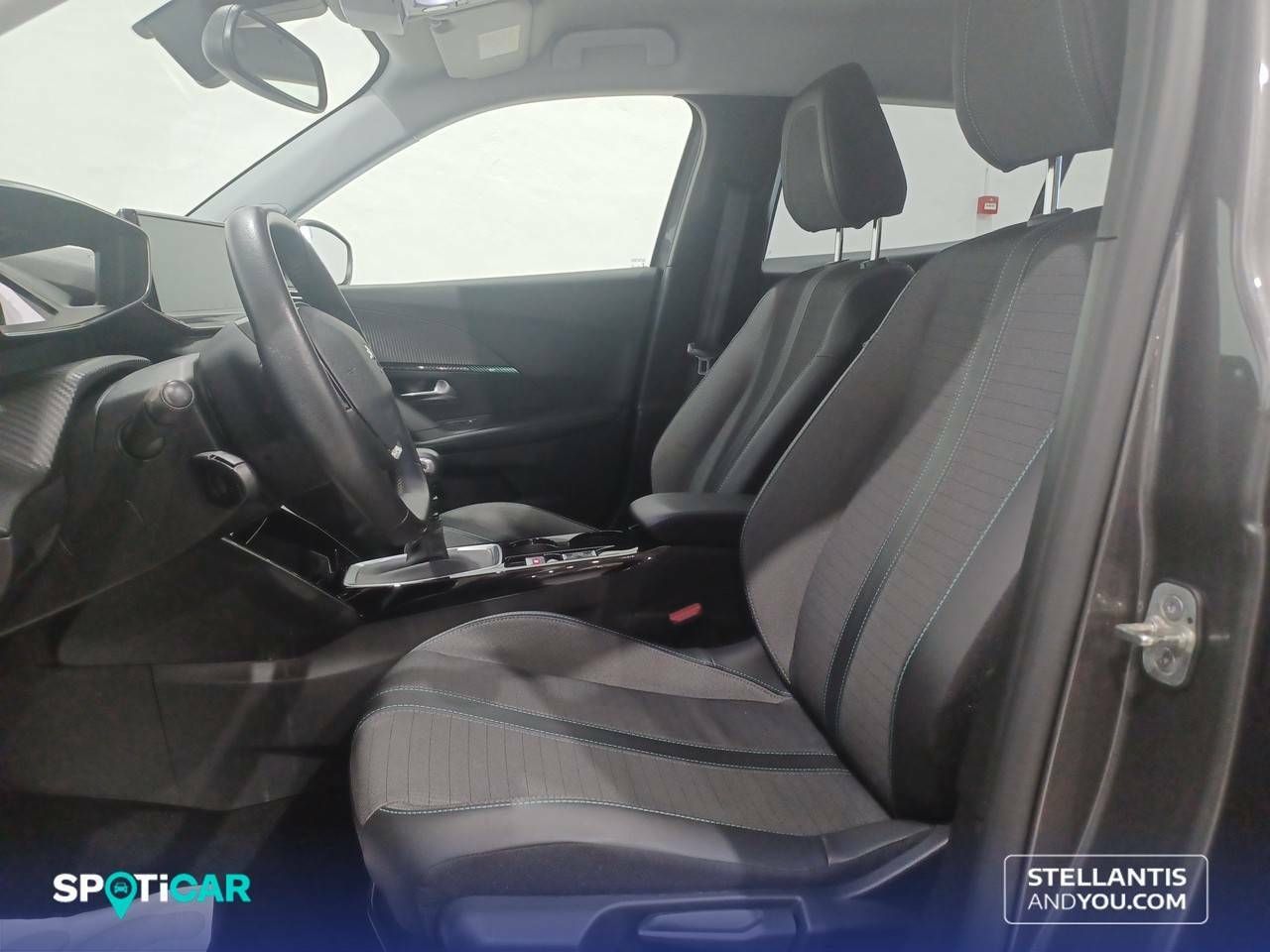 Foto Peugeot 2008 9