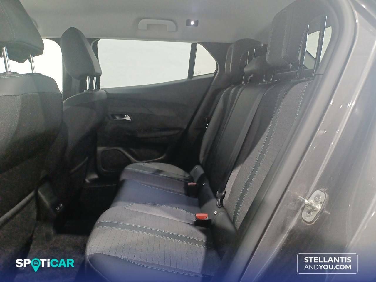 Foto Peugeot 2008 10