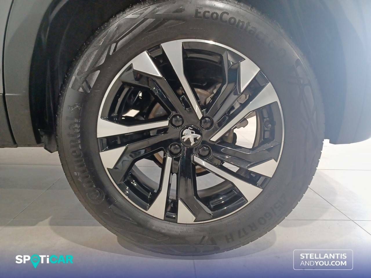 Foto Peugeot 2008 11