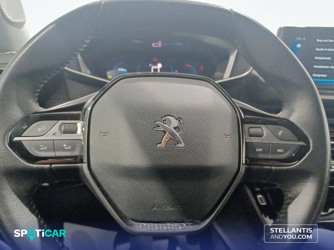 Foto Peugeot 2008 12