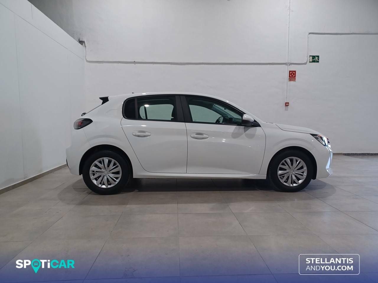 Foto Peugeot 208 4