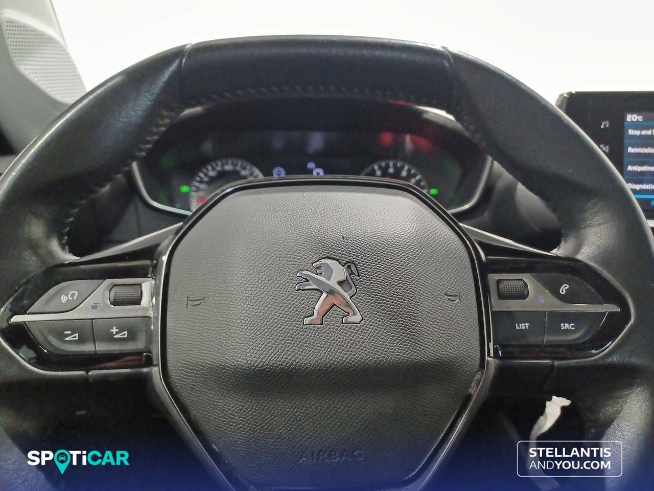 Foto Peugeot 208 12