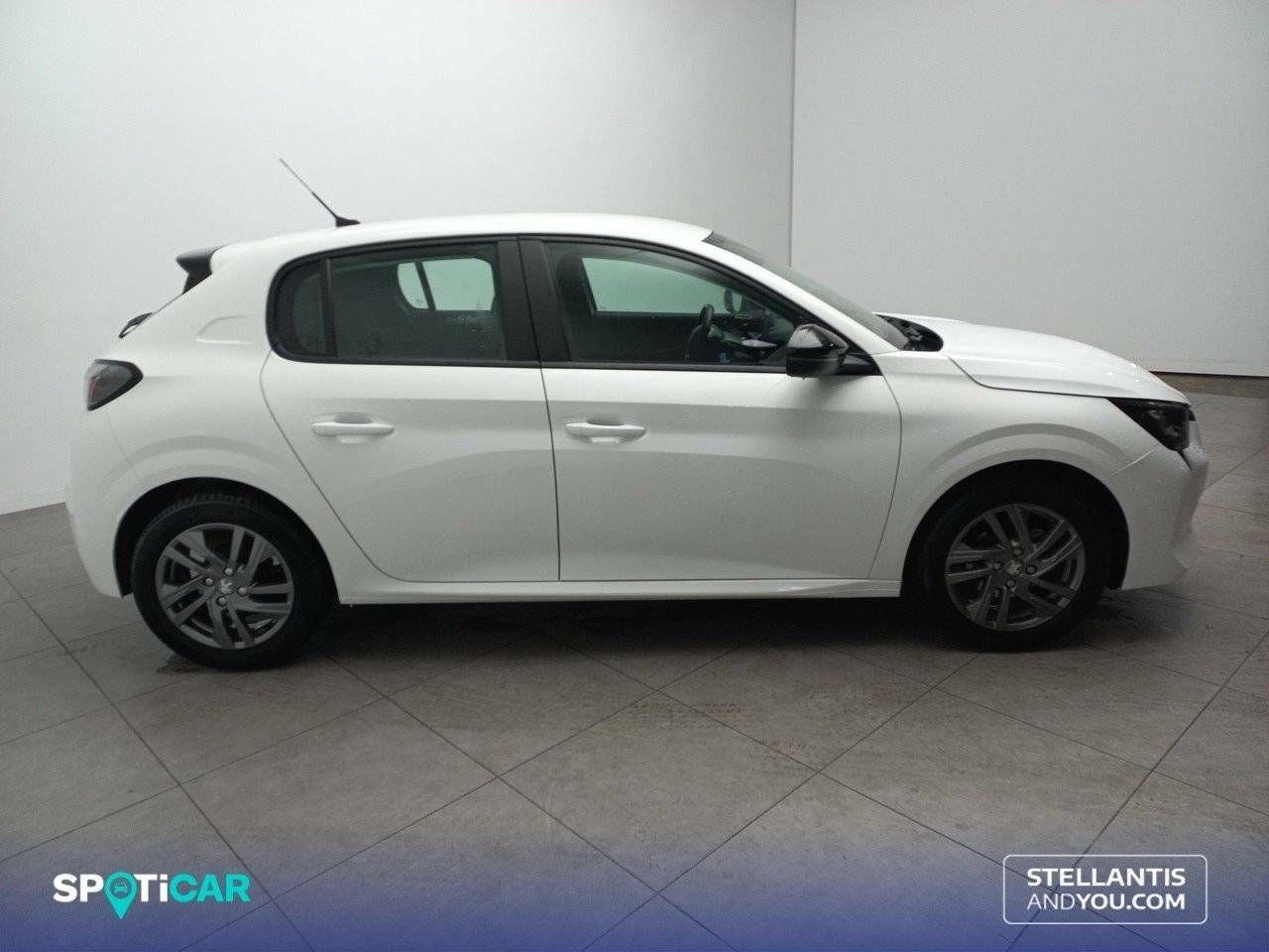 Foto Peugeot 208 4