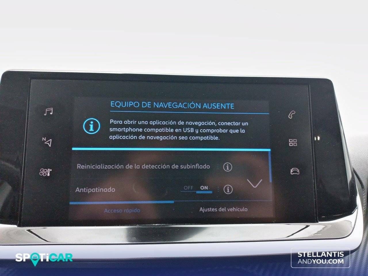 Foto Peugeot 208 12