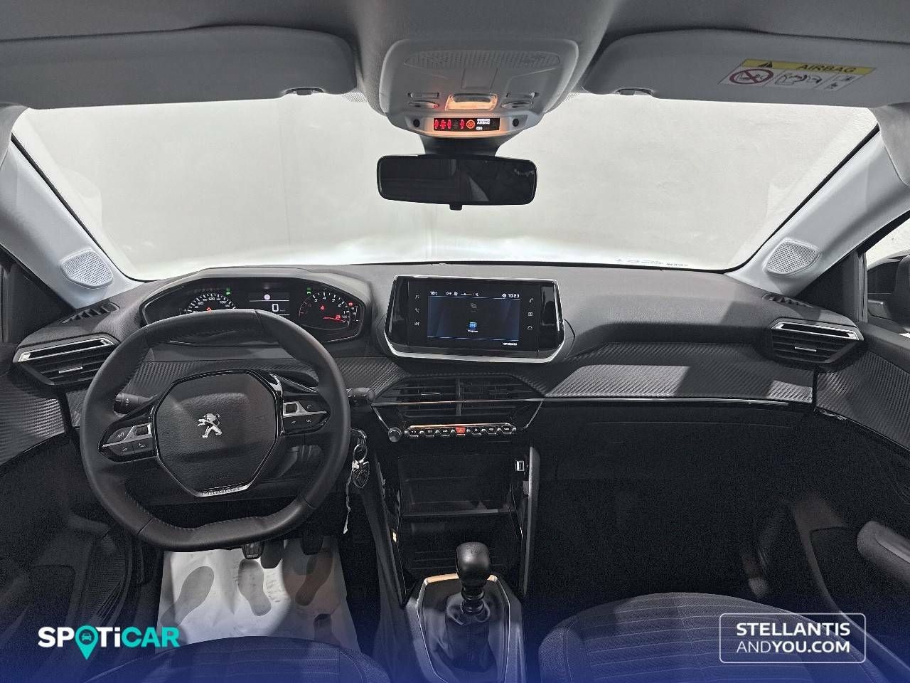 Foto Peugeot 208 8