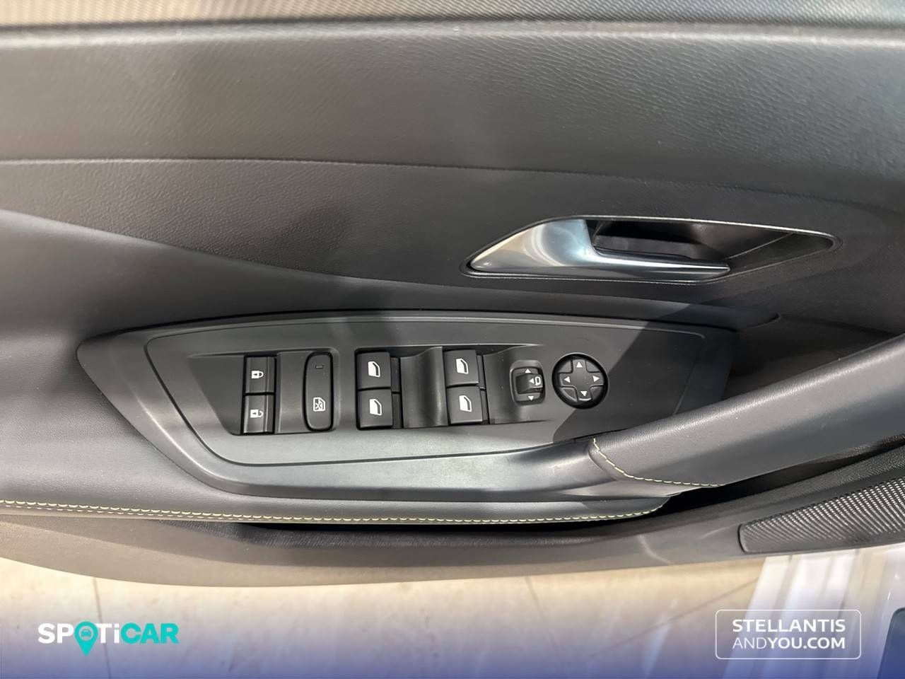 Foto Peugeot 308 13