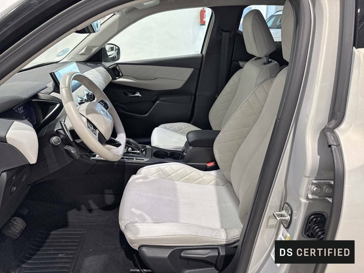 Foto DS Automobiles DS 3 9