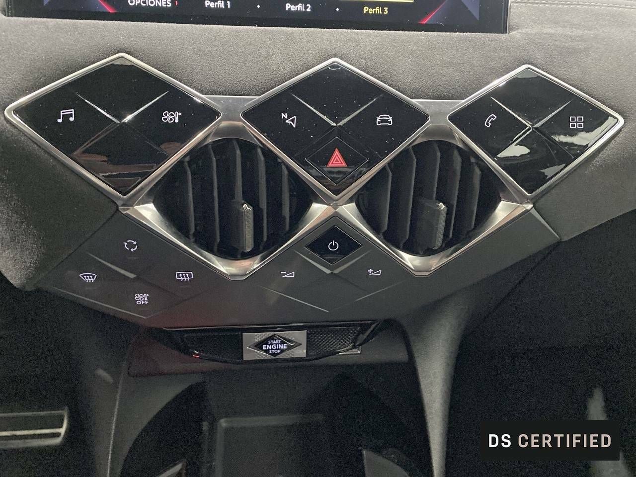 Foto DS Automobiles DS 3 16
