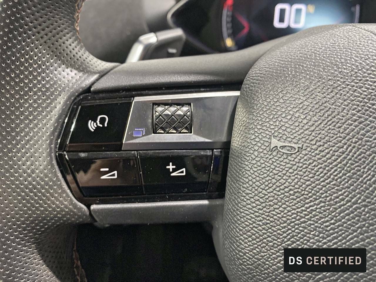 Foto DS Automobiles DS 3 24
