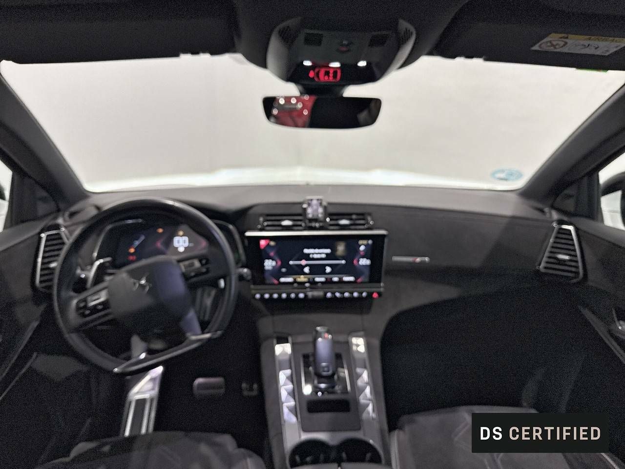Foto DS Automobiles DS 7 8
