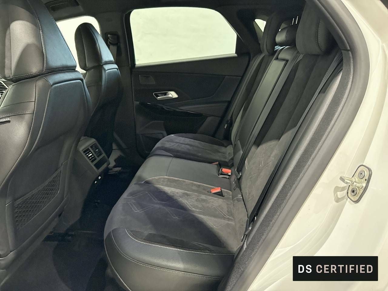 Foto DS Automobiles DS 7 10