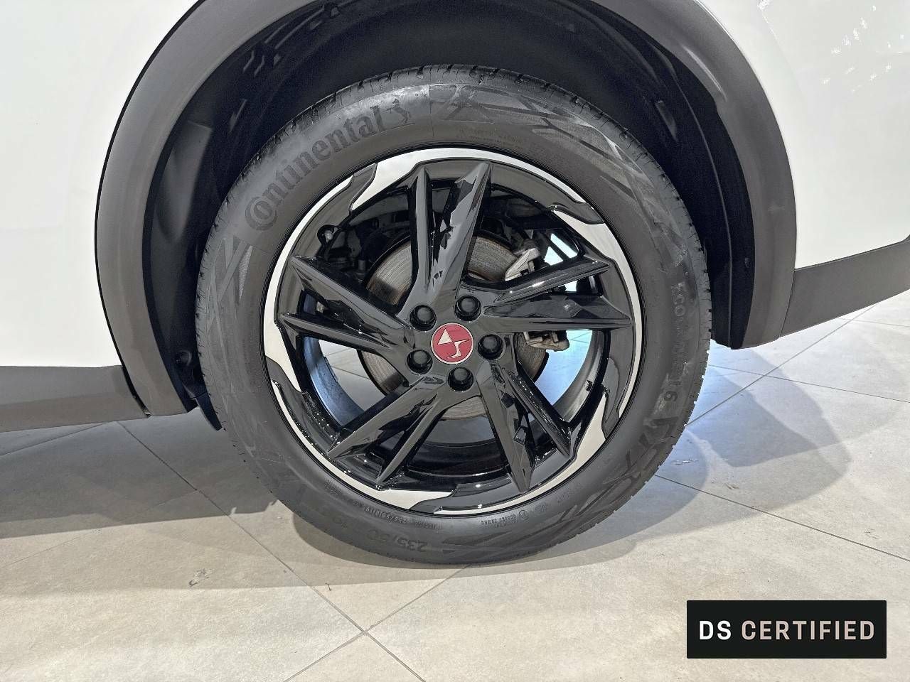 Foto DS Automobiles DS 7 11