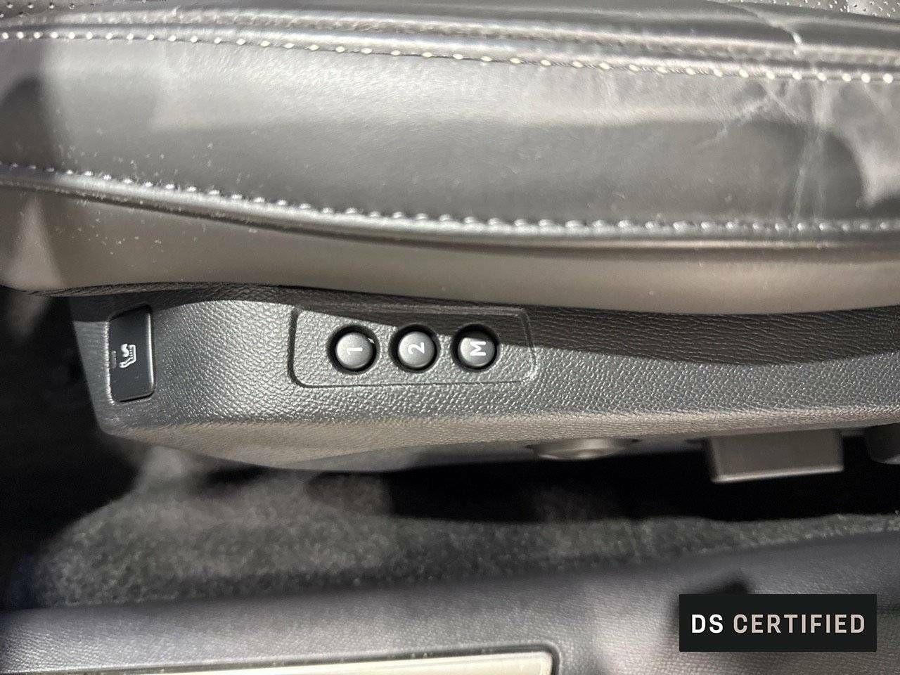 Foto DS Automobiles DS 9 13
