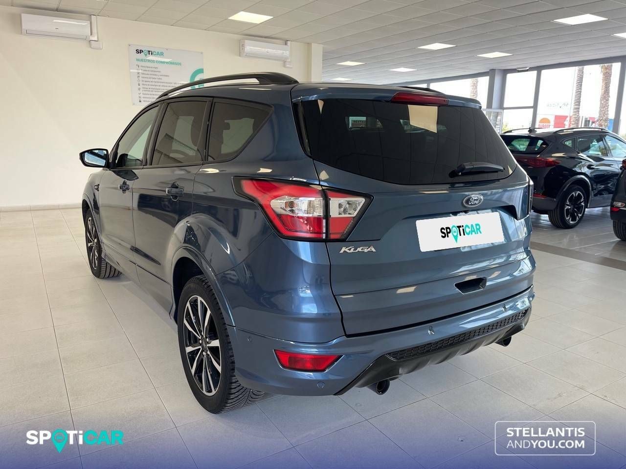 Foto Ford Kuga 7