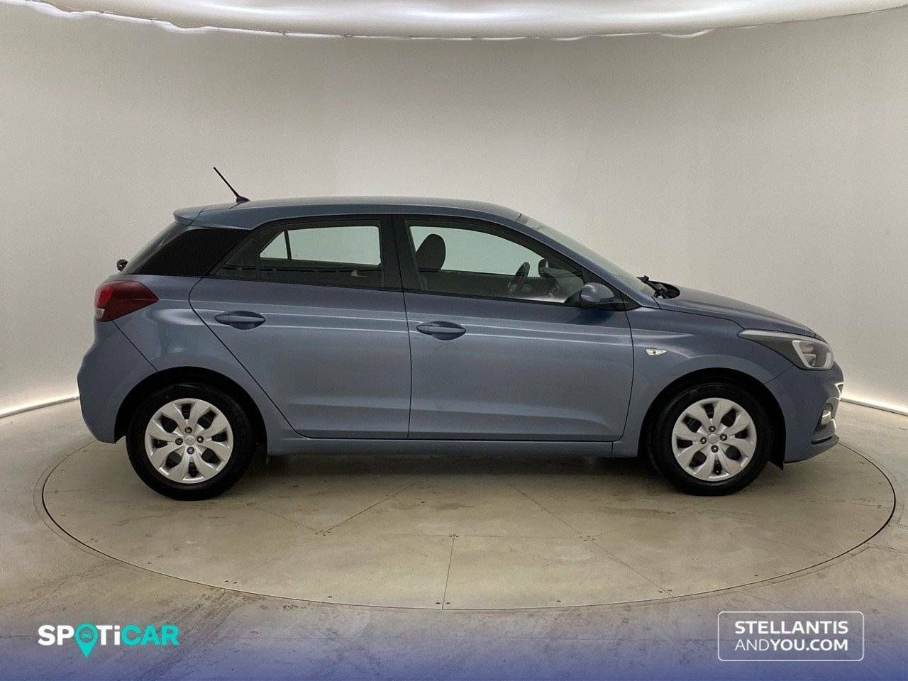 Foto Hyundai i20 4