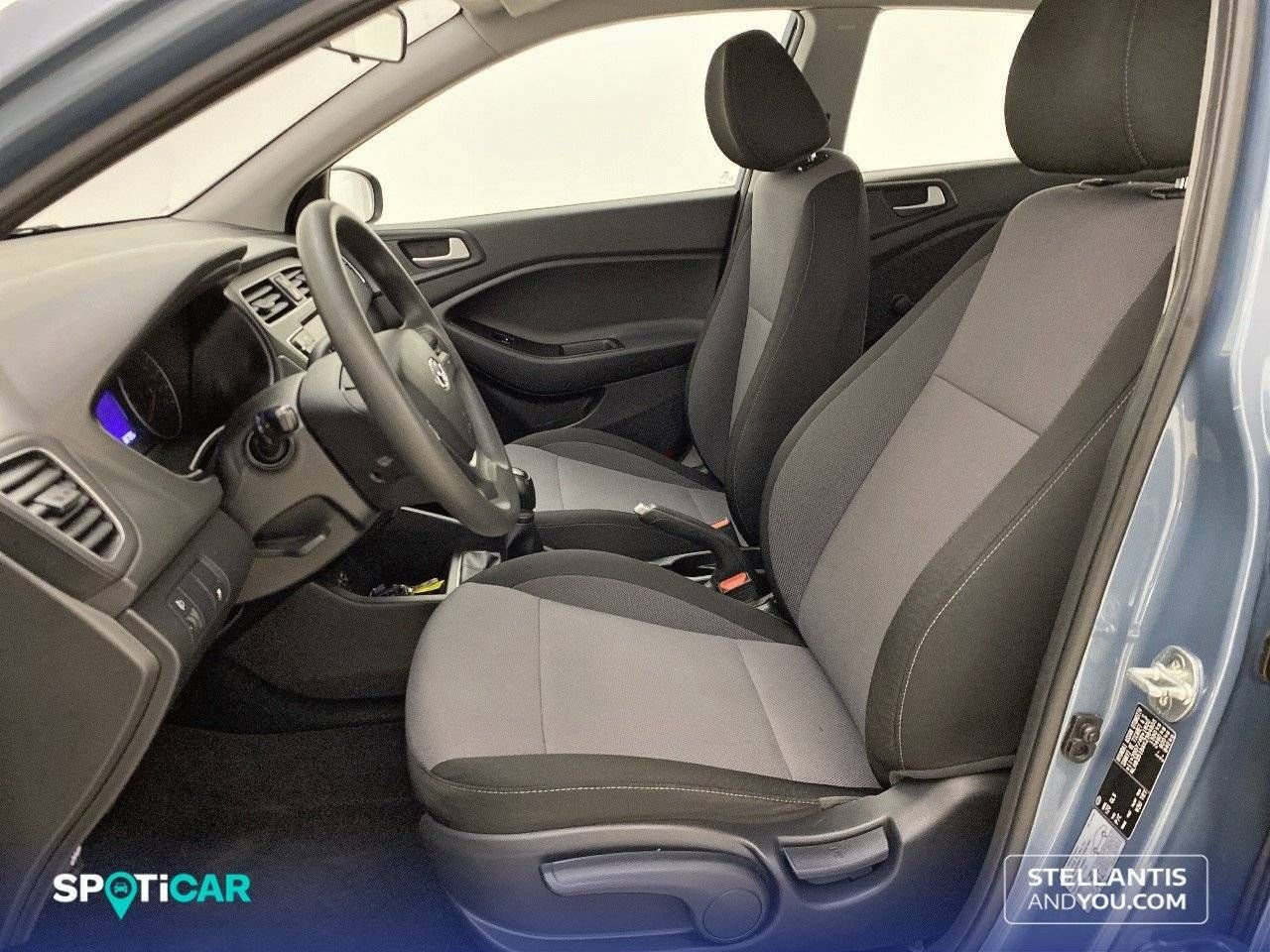 Foto Hyundai i20 9