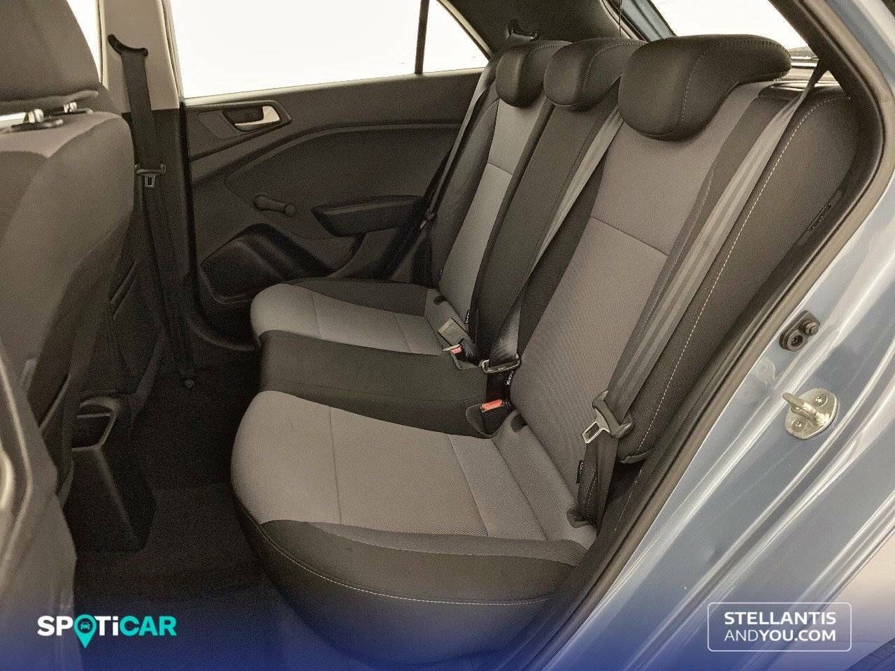 Foto Hyundai i20 10