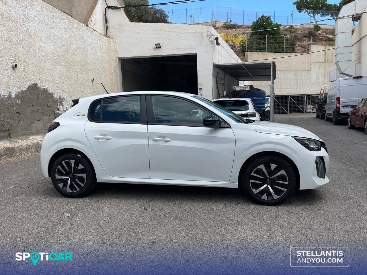 Foto Peugeot 208 4