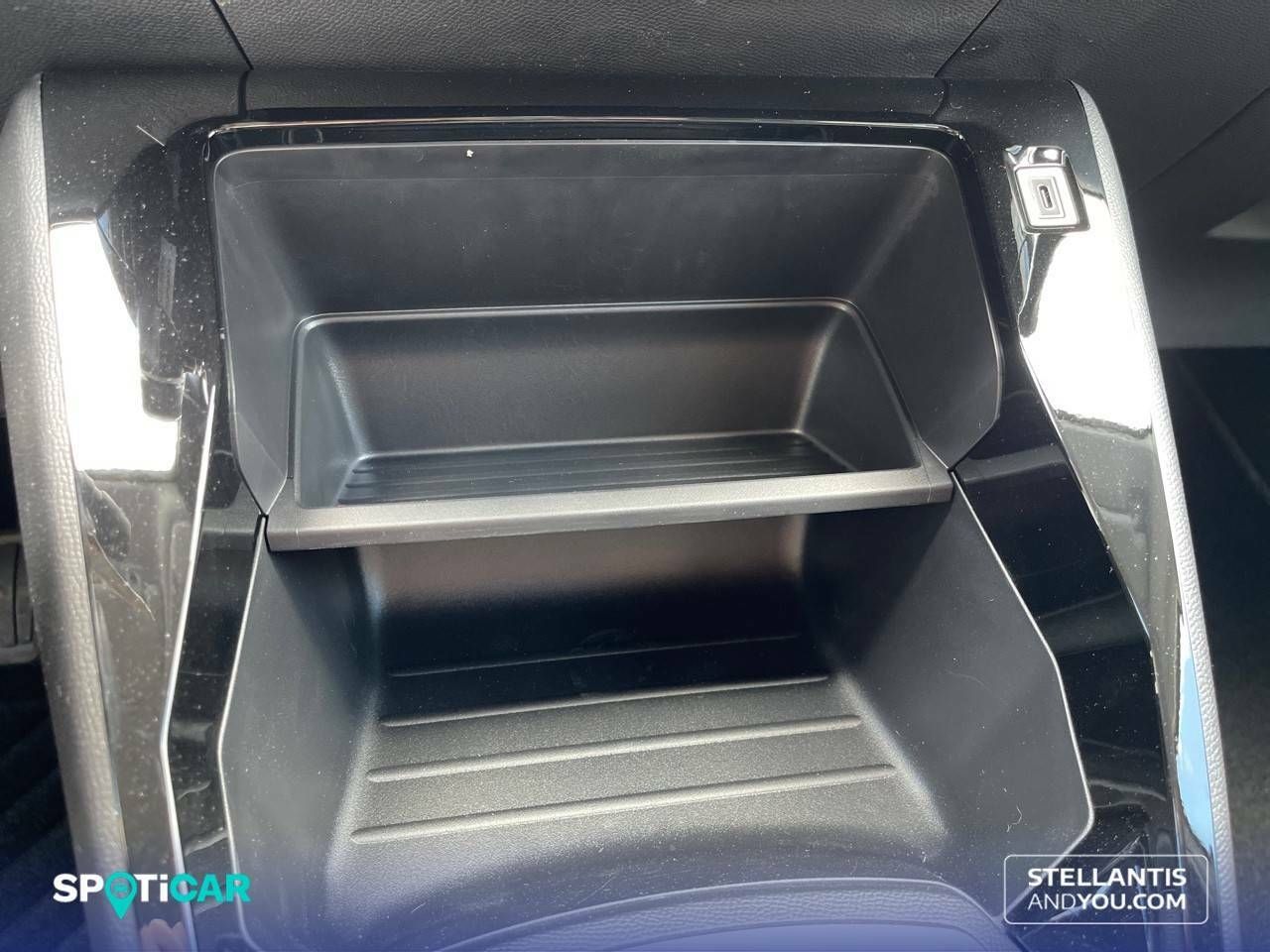 Foto Peugeot 208 13