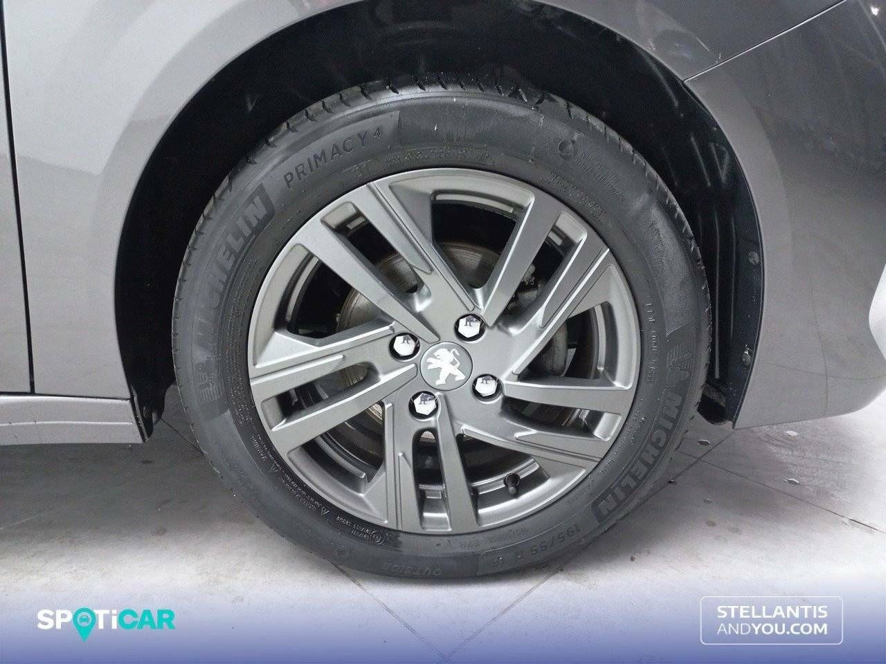 Foto Peugeot 208 11