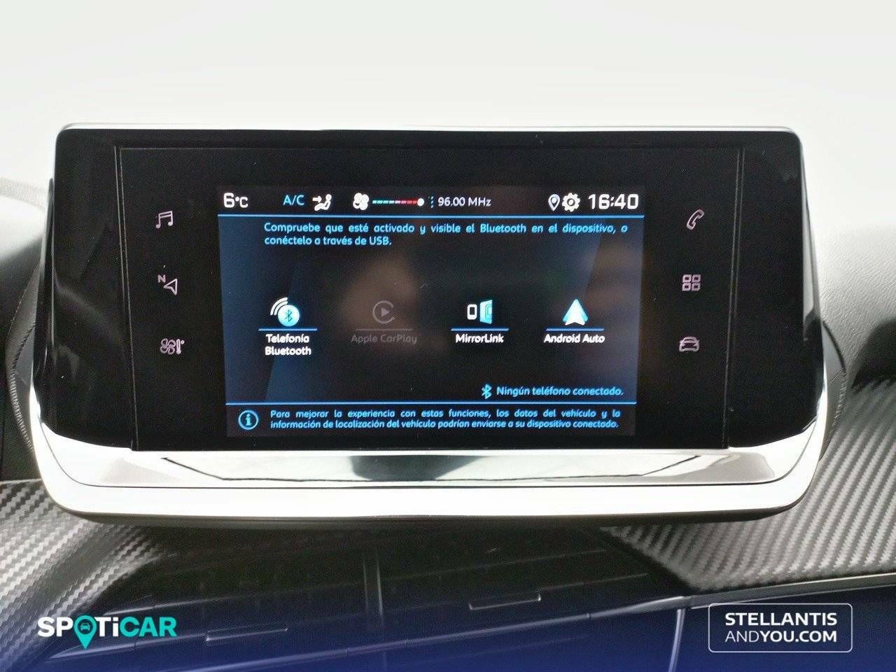 Foto Peugeot 208 15