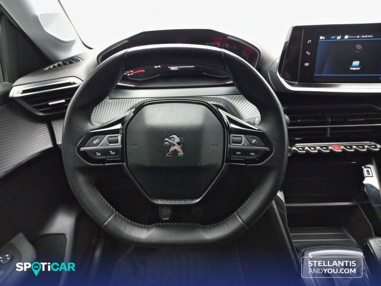 Foto Peugeot 208 18