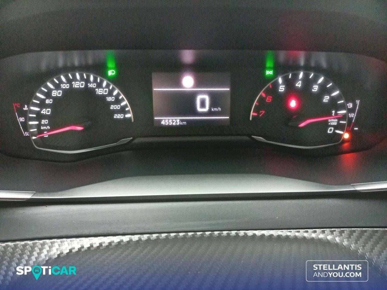 Foto Peugeot 208 21