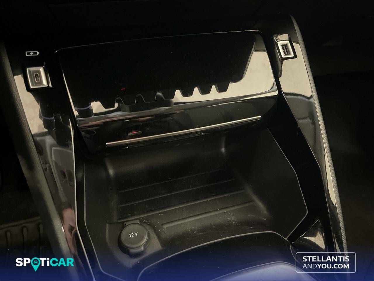 Foto Peugeot 208 13