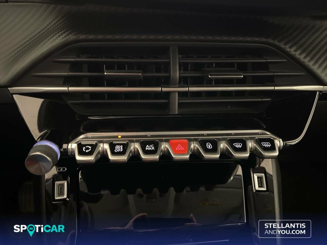 Foto Peugeot 208 15